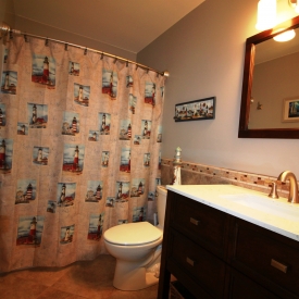 bathroom2.JPG