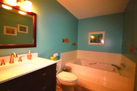 bathroom1.JPG